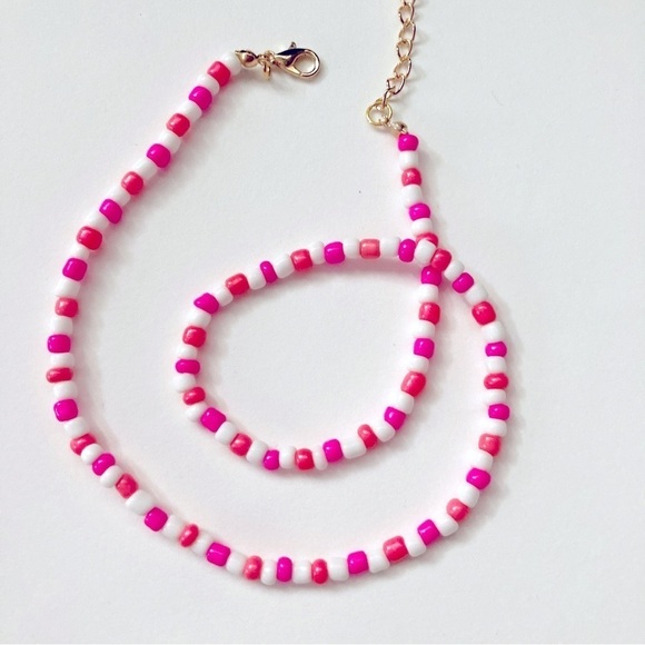 🍒 5/$25 🍒 Handmade Beaded Necklace  | G13 - Picture 2 of 6